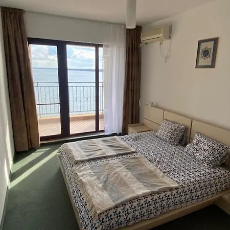 Apartment Marina Cape 2 Bedrooms *